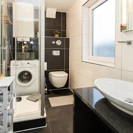 7 Apartament